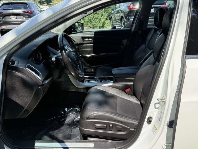 2017 Acura TLX w/Technology Package