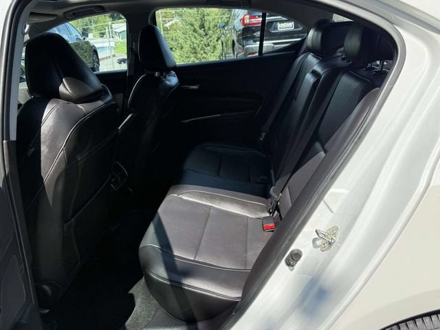 2017 Acura TLX w/Technology Package