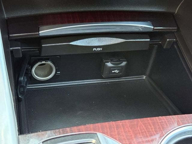 2017 Acura TLX w/Technology Package