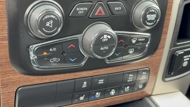 2017 RAM Ram 1500 Pickup Laramie - Photo 16