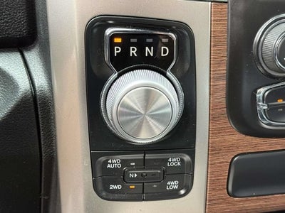 2017 RAM 1500 Laramie Crew Cab 4x4 5'7" Box