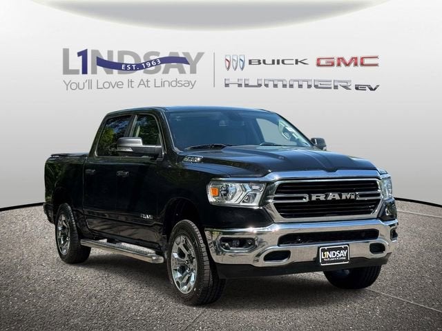 2019 RAM 1500 Big Horn/Lone Star 4x4 Crew Cab 5'7's photo