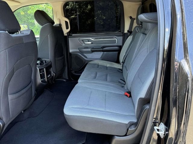 2019 RAM 1500 Big Horn/Lone Star Crew Cab 4x4 5'7" Box
