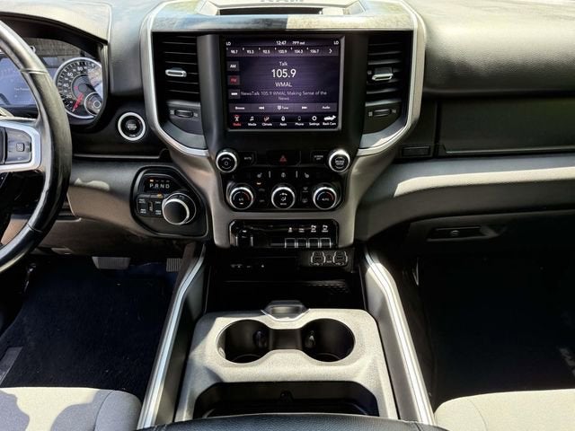 2019 RAM 1500 Big Horn/Lone Star Crew Cab 4x4 5'7" Box