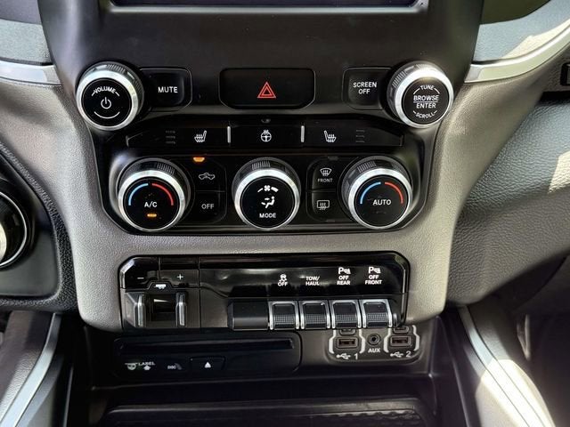 2019 RAM 1500 Big Horn/Lone Star Crew Cab 4x4 5'7" Box