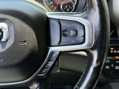 2019 RAM 1500 Big Horn/Lone Star Crew Cab 4x4 5'7" Box