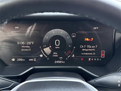 2025 GMC Acadia Elevation