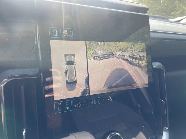 2024 GMC Acadia AT4
