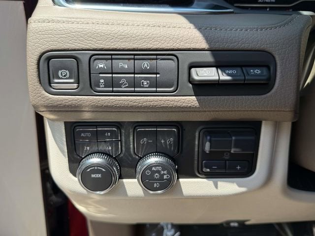 2024 GMC Yukon XL Denali