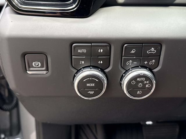 2026 GMC Sierra 3500HD AT4 - Photo 22