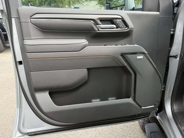 2026 GMC Sierra 3500HD AT4 - Photo 9