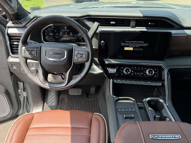 2026 GMC Sierra 3500 HD Denali Ultimate DRW