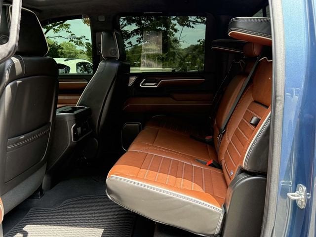 2025 GMC Sierra 3500 HD Denali Ultimate