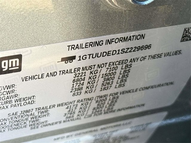 2025 GMC Sierra 1500 SLT