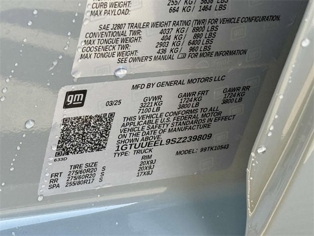 2025 GMC Sierra 1500 AT4