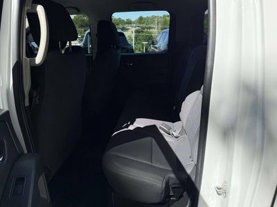 2024 Nissan Frontier Crew Cab SV 4x4