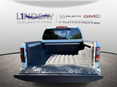 2024 Nissan Frontier Crew Cab SV 4x4