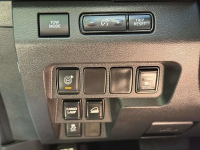2024 Nissan Frontier Crew Cab SV 4x4