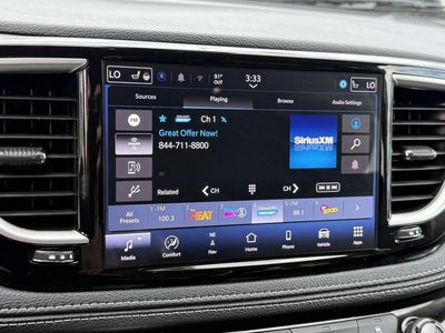 2024 Chrysler Pacifica Hybrid Select