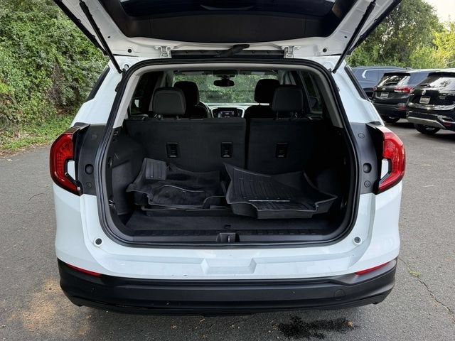 2023 GMC Terrain SLE - Photo 13