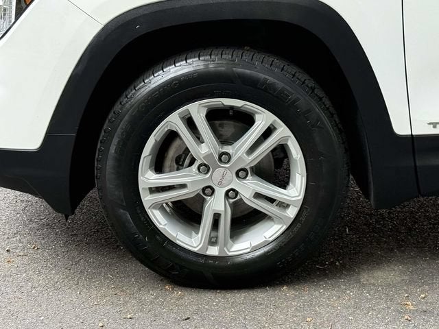 2023 GMC Terrain SLE - Photo 8