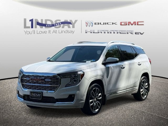 2024 GMC Terrain Denali
