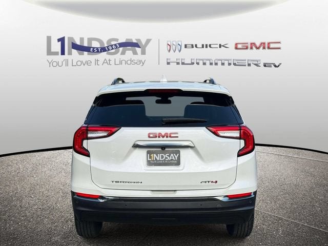 2023 GMC Terrain AT4