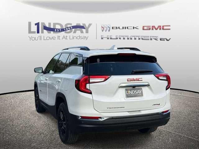 2023 GMC Terrain AT4