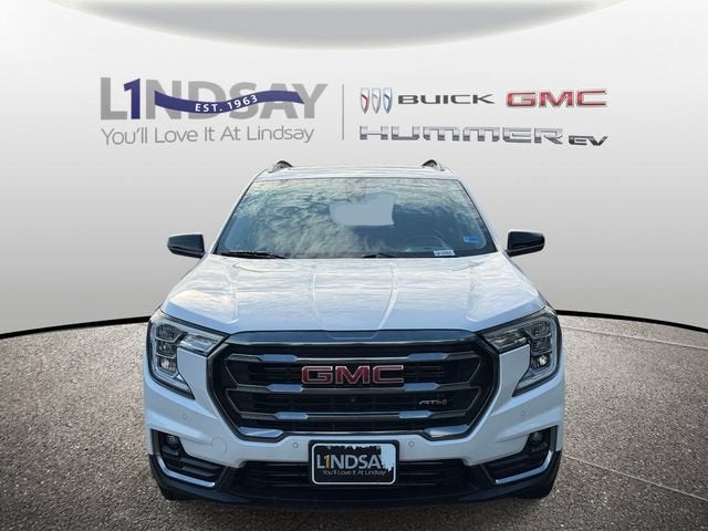 2023 GMC Terrain AT4