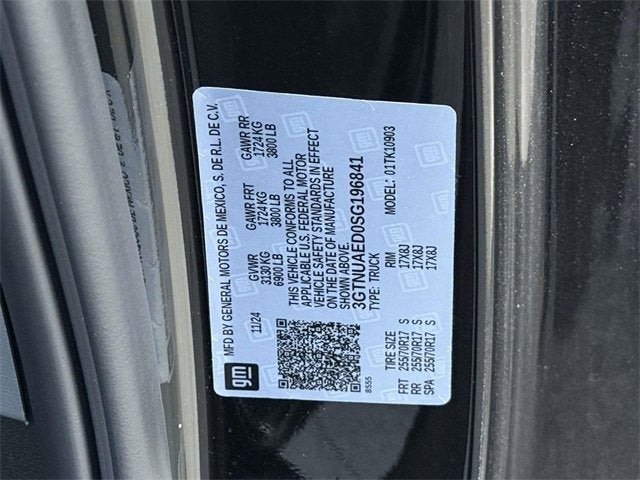 2025 GMC Sierra 1500 Pro