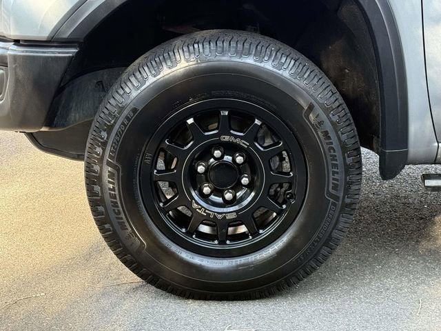 2023 GMC Sierra 1500 AT4X