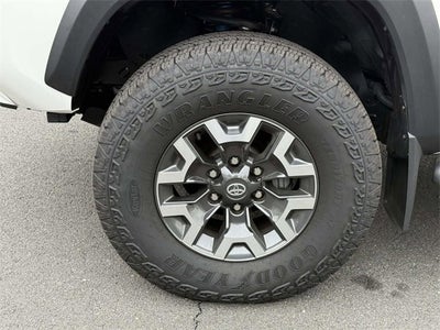 2023 Toyota Tacoma 4WD TRD OFF-ROAD