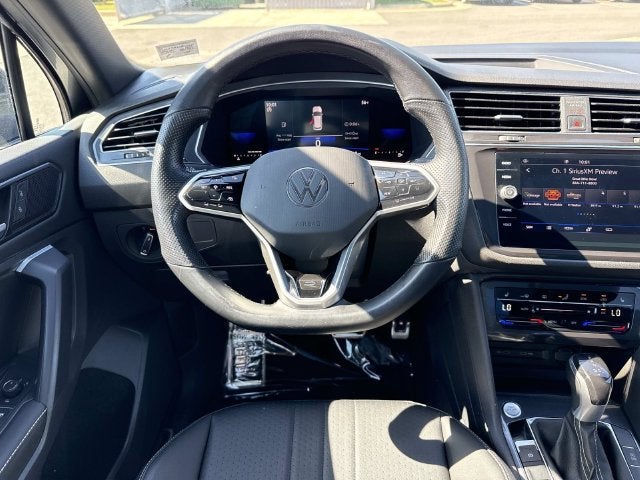 2023 Volkswagen Tiguan 2.0T SE R-Line Black