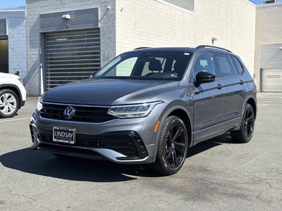 2023 Volkswagen Tiguan 2.0T SE R-Line Black