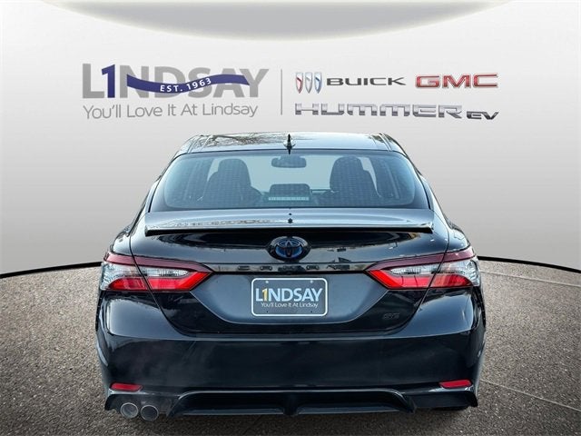 2024 Toyota Camry Hybrid SE