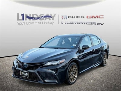 2024 Toyota Camry Hybrid SE