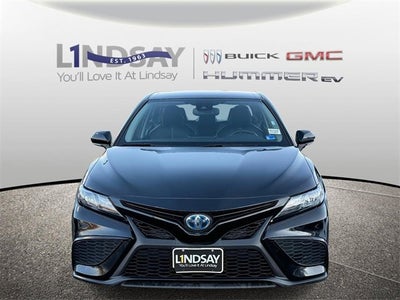 2024 Toyota Camry Hybrid SE