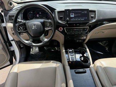 2020 Honda Pilot AWD Touring 8 Passenger