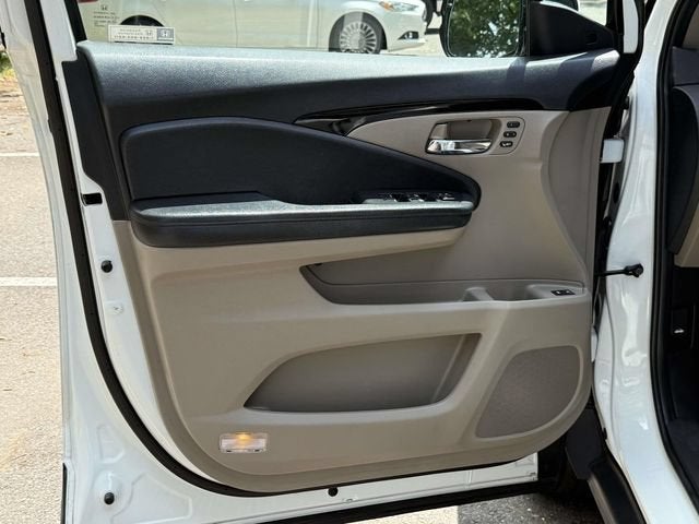 2020 Honda Pilot AWD Touring 8 Passenger