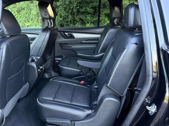 2025 Buick Enclave Preferred - Photo 11