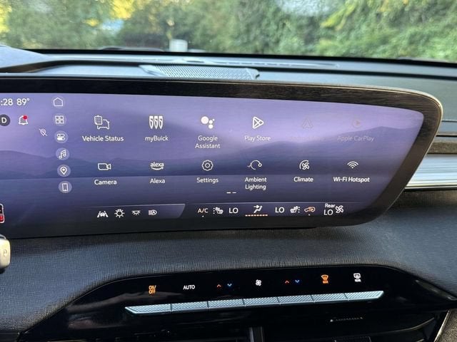 2025 Buick Enclave Preferred - Photo 13