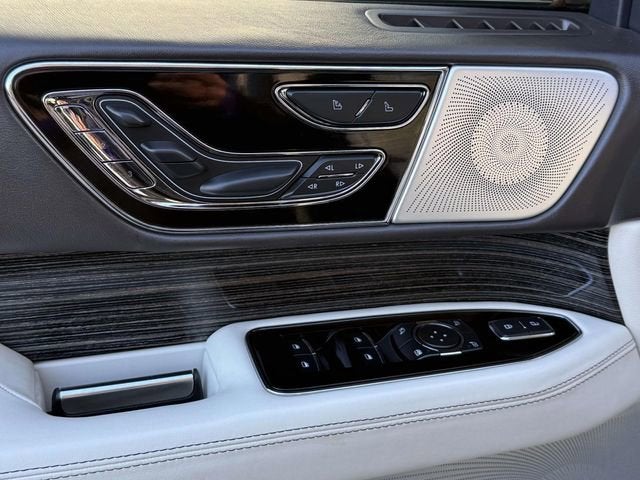 2024 Lincoln Navigator L Black Label