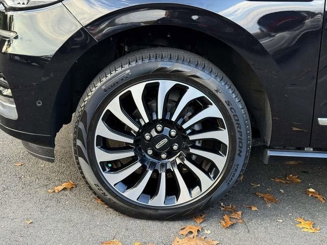 2024 Lincoln Navigator L Black Label