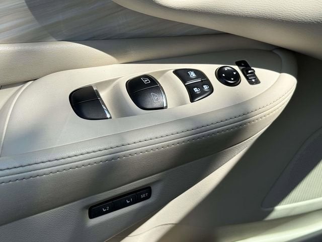 2016 Nissan Murano Platinum