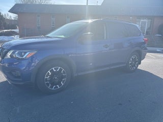 2019 Nissan Pathfinder SL