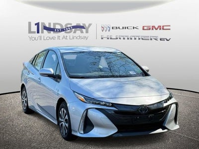 2022 Toyota Prius Prime LE