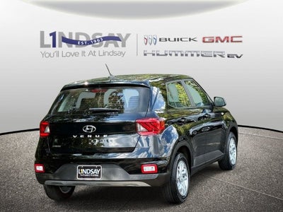 2023 Hyundai Lugar SE