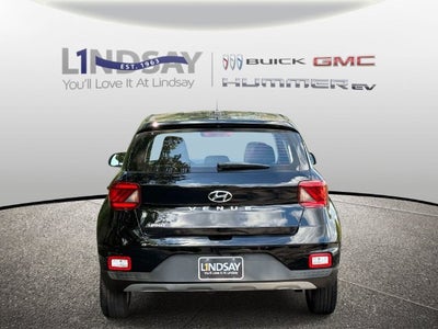 2023 Hyundai Lugar SE