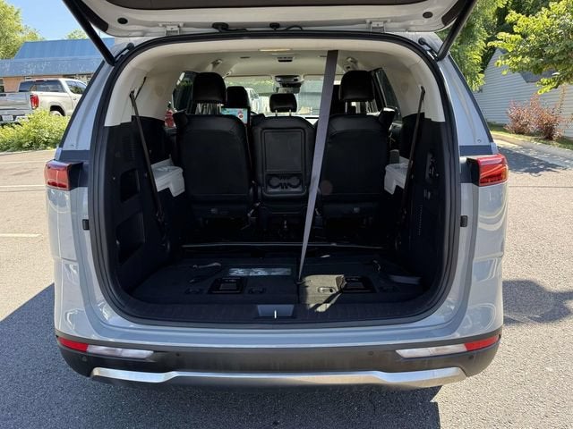 2024 Kia Carnival MPV SX