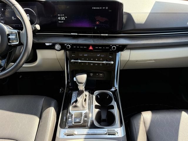 2024 Kia Carnival MPV SX